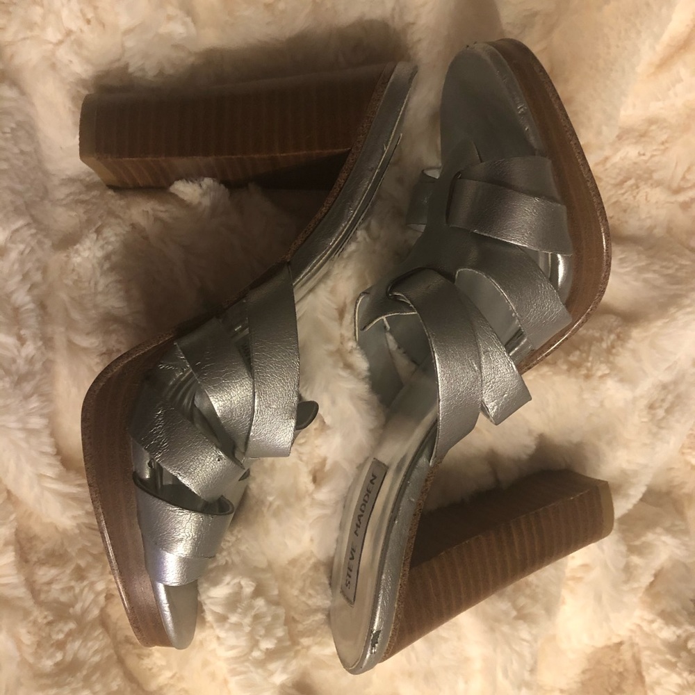 Steve Madden Platform Slides - Picture 5 of 5